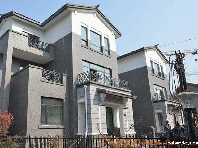 青岛长水山庄别墅小区地源热泵项目施工钻井现场图片展示———项目全景